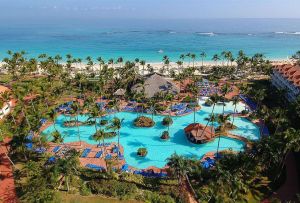 Недвижимость в Доминикане информирует: Туристы стали бронировать Доминикану на короткие поездки